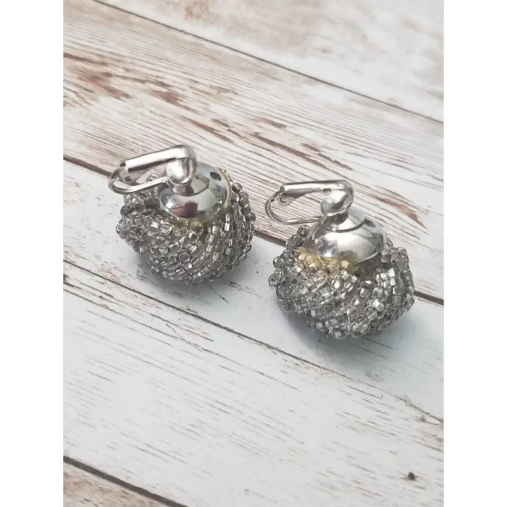 Vintage clip earrings